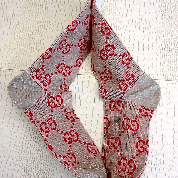 Brand New Gucci GG Glitter Socks Taupe with Red GG Pattern - Picture 7 of 9